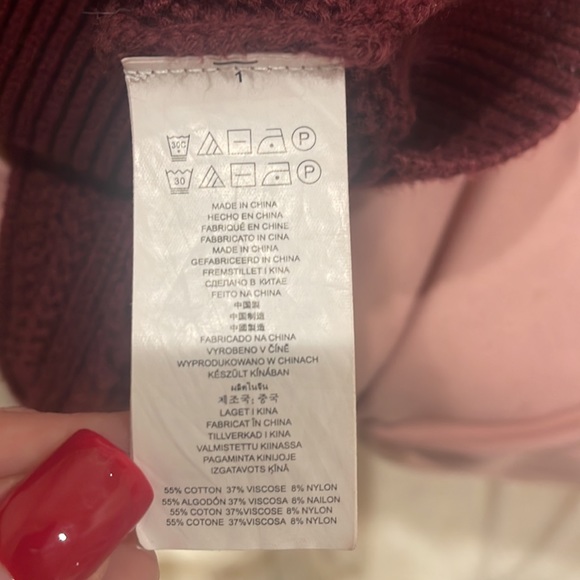 Michael Kors off the shoulder cable knit sweater tunic with gold hardware - Picture 7 of 7